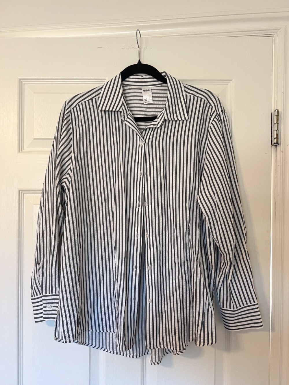 Anko Striped Button Down Shirt | Black & White | Lightweight Blouse | Size US 6